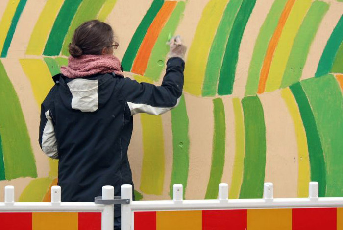 Painting the When did you last time laugh yourself silly?